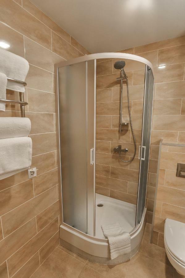 Raziotel Rishelyevskiy Kherson Exterior foto